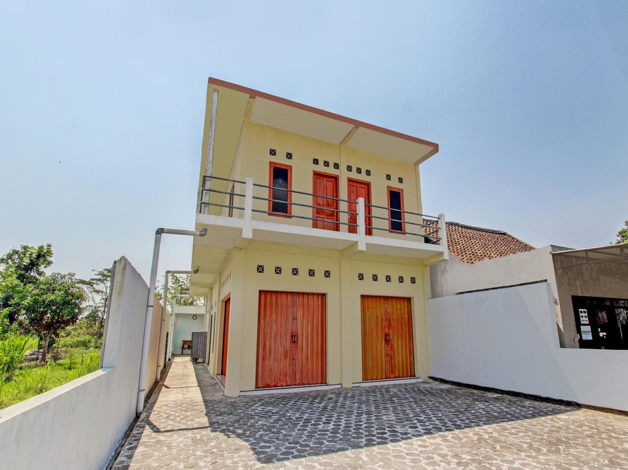 Rumah Singgah Peziarah Ganjuran Bantul Luaran gambar